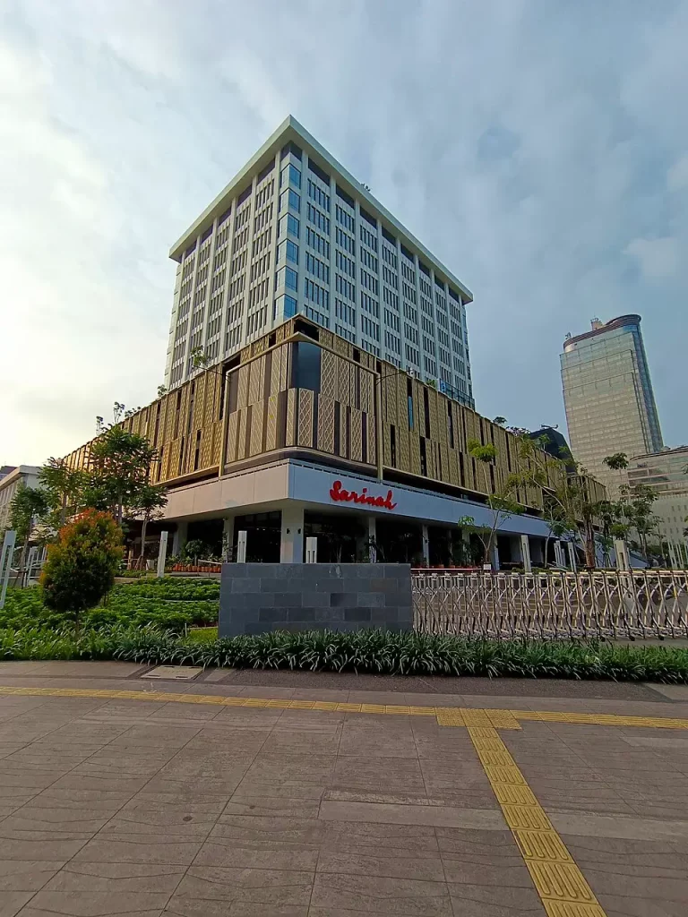 All You Need To Know About Sarinah Jakarta