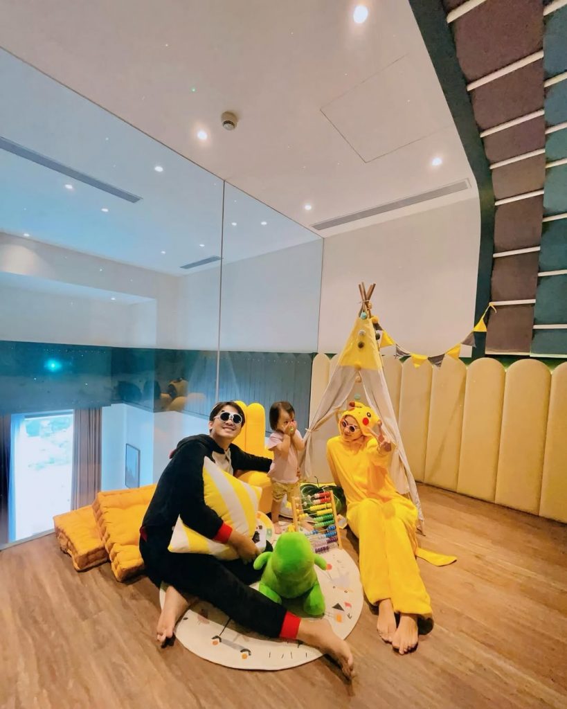 Stay Close and Grow Closer with Others at Ashley Hotel