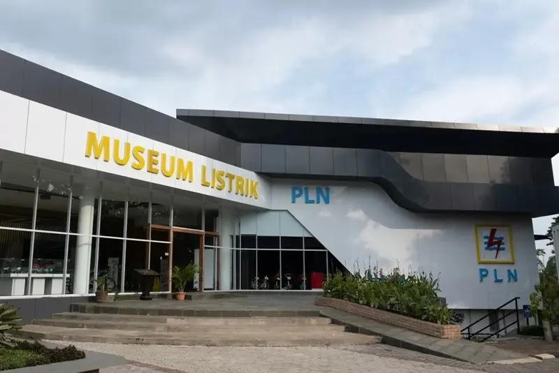 Museum Listrik PLN logo on museum facade