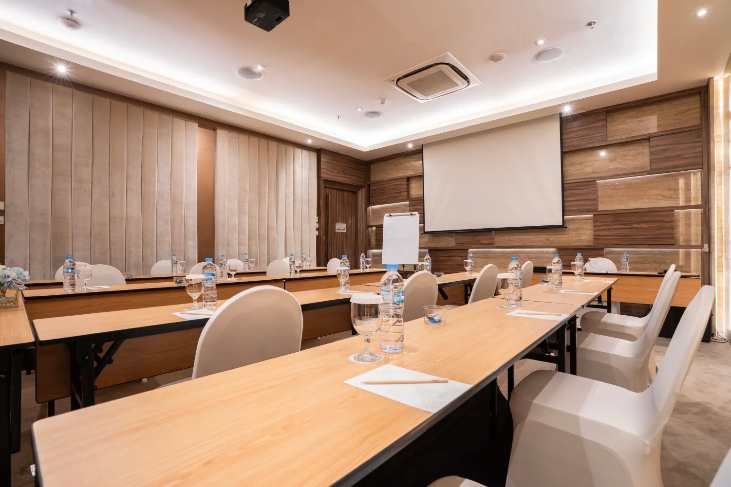 Full Day Meeting Package