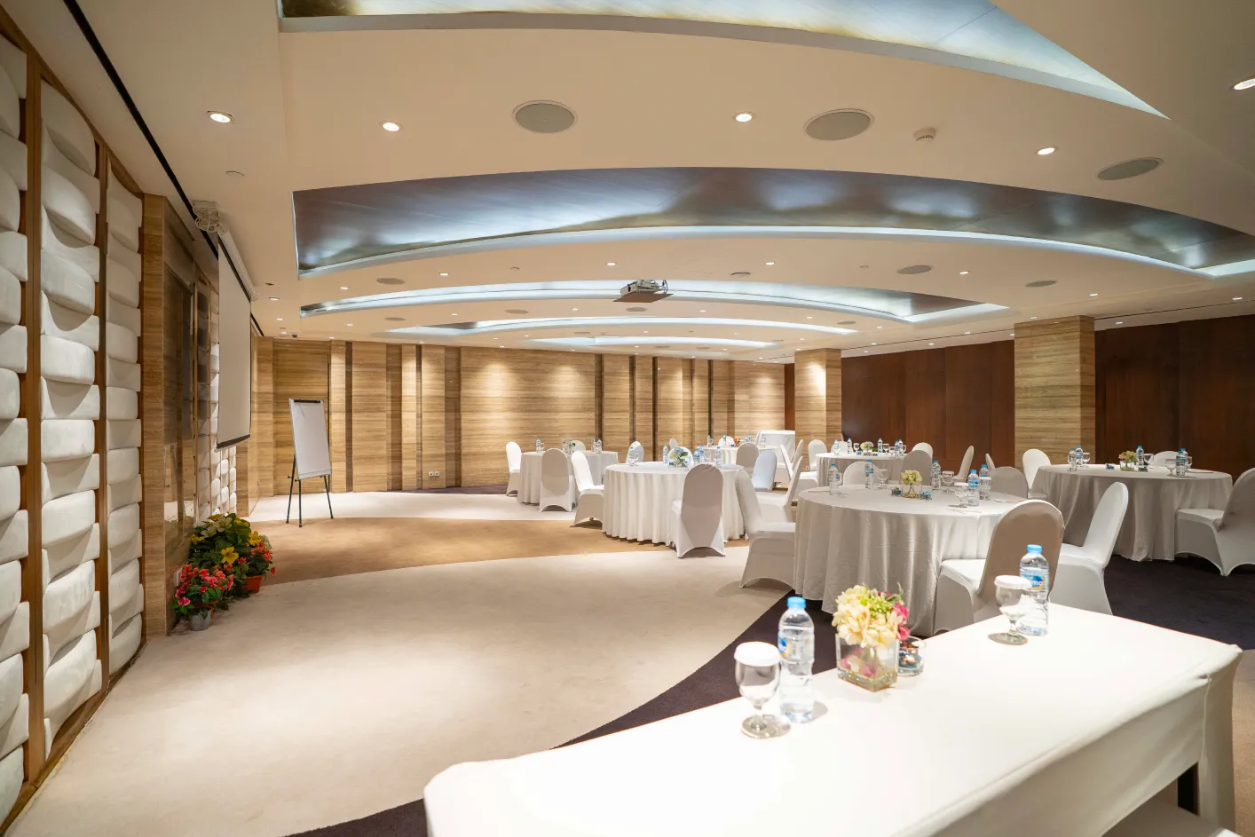 Residential Fullboard – Twin Room