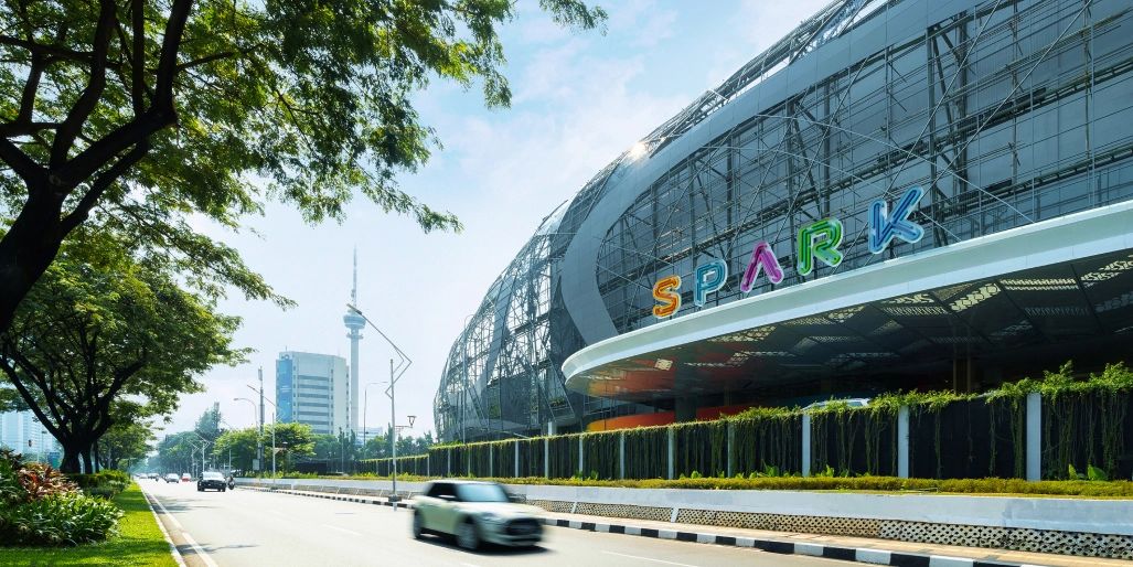 exterior of senayan park mall