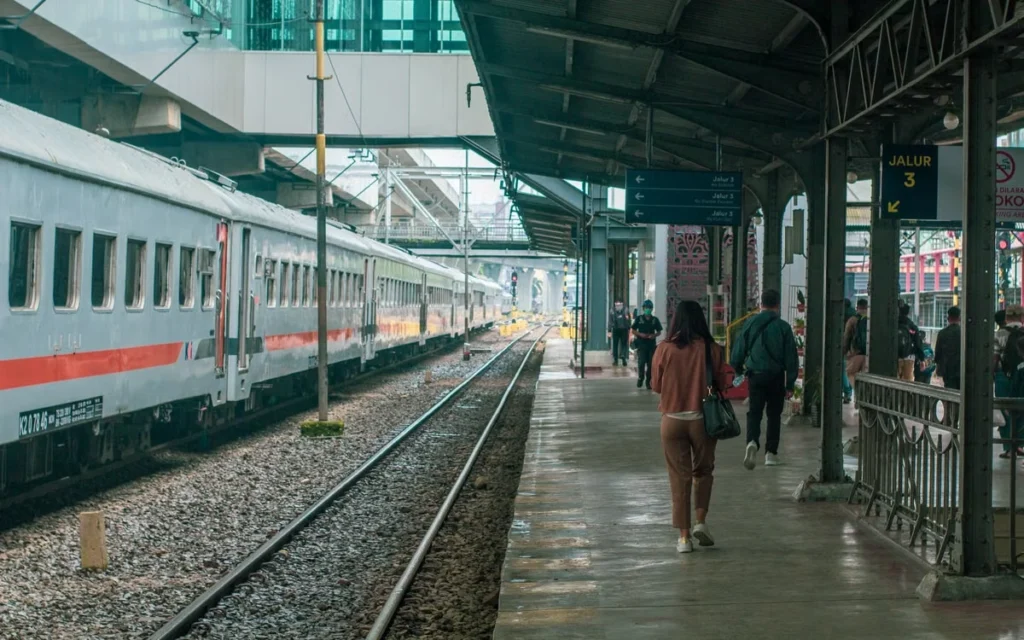 stasiun kereta juanda