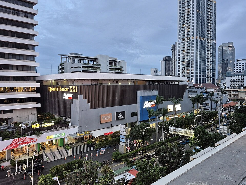 hotel djakarta theater
